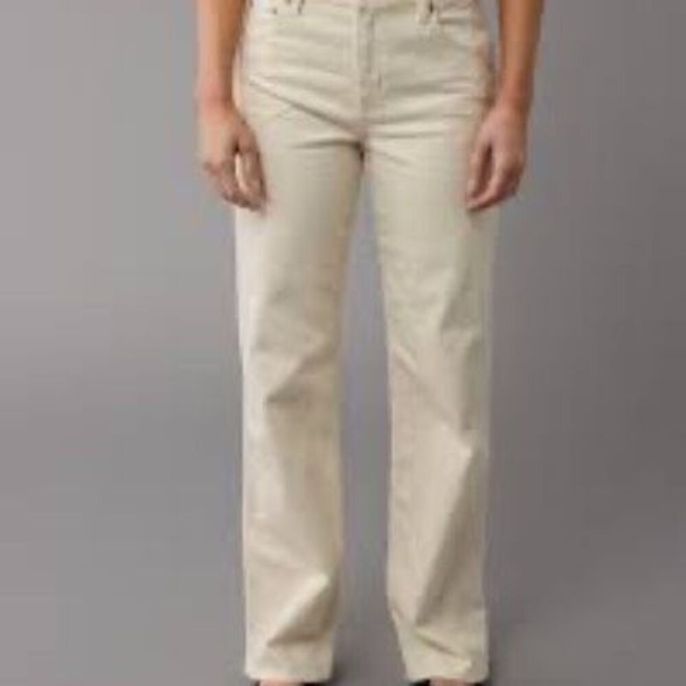 NEW American Eagle Super High Rise Straight Jeans Sz 18 stretch Cream